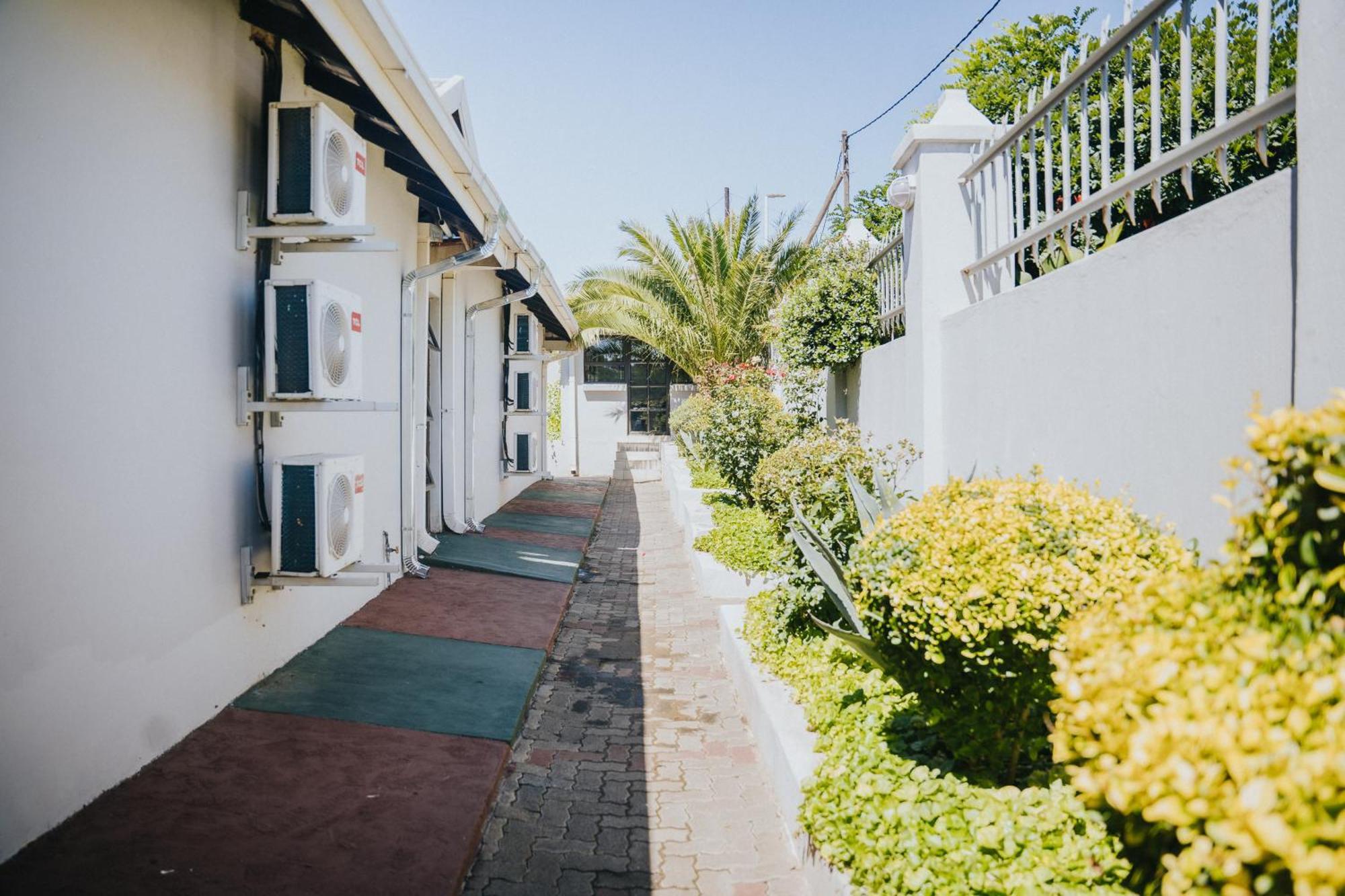 Tribute Guest House Matala มาเซรู ภายนอก รูปภาพ